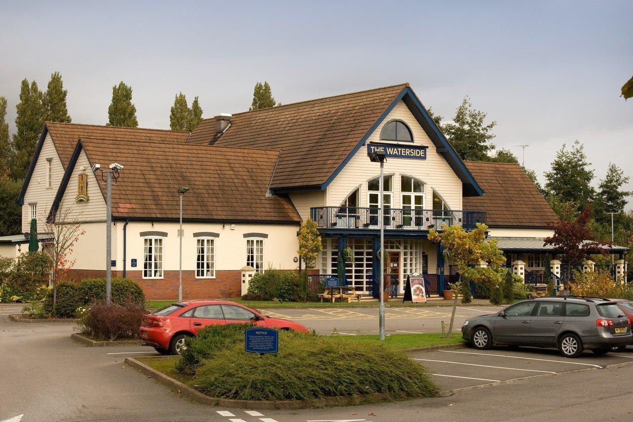 Premier Inn Warrington Centre ภายนอก รูปภาพ