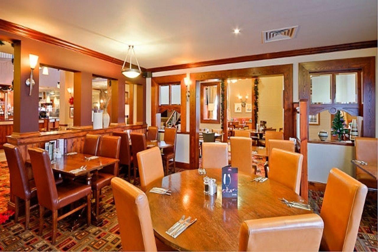Premier Inn Warrington Centre ภายนอก รูปภาพ
